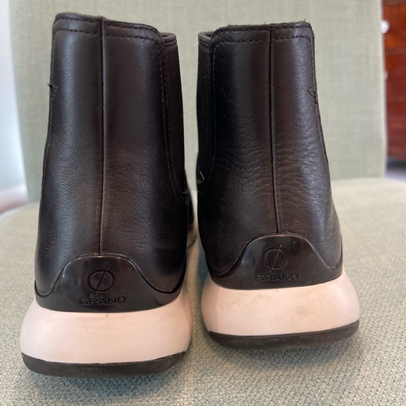 Cole Hahn pull on booties *like new* - Picture 5 of 11